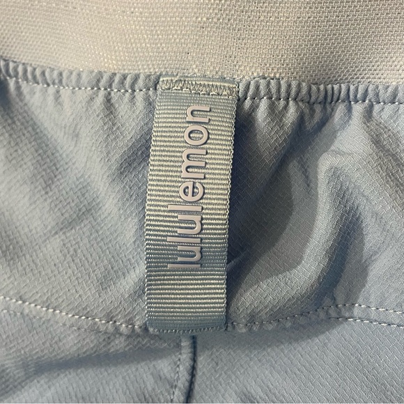Lululemon License to Train High-Rise Short 4" in Aero Blue - Picture 6 of 7